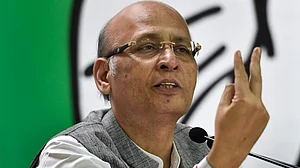 Share profit from fuel with Public, says Congress