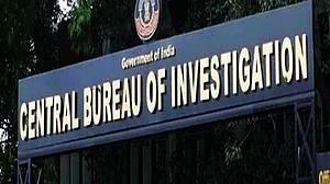 CBI arrests 4 officials of Bhopal FCI for demanding bribes