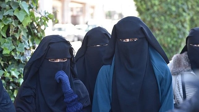 Shiv Sena demands ban on burqa in public places