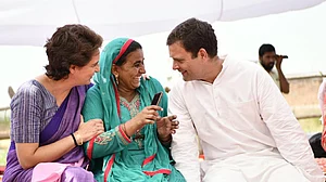 N H Photo