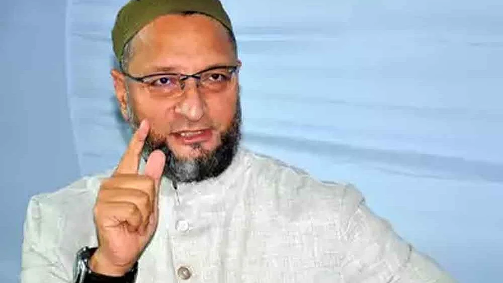 Watch: Owaisi responds with Jai Bhim to Jai Shri Ram during oath ceremony in Lok Sabha