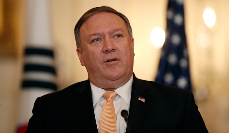 Pompeo meets Saudi rulers on Iran crisis