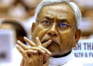 Nitish Kumar in search of new alliance again, Congress, RJD supremo Lalu Yadav give positive signal