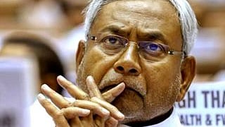 Nitish Kumar in search of new alliance again, Congress, RJD supremo Lalu Yadav give positive signal