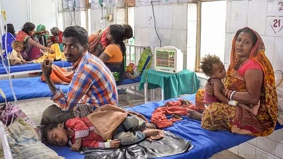 Health activists fear that the move by MP govt will restrict access to free treatment for the poor.(representative image) Photo: National Herald archives)