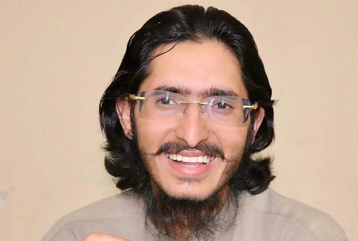 Pakistani blogger and journalist Muhammad Bilal Khan known for criticising army hacked to death