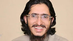 Pakistani blogger and journalist Muhammad Bilal Khan known for criticising army hacked to death