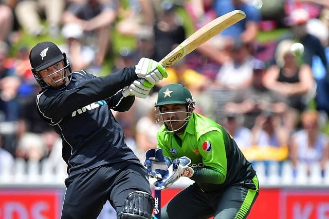 Pakistan faces battle of survival against rampaging New Zealand