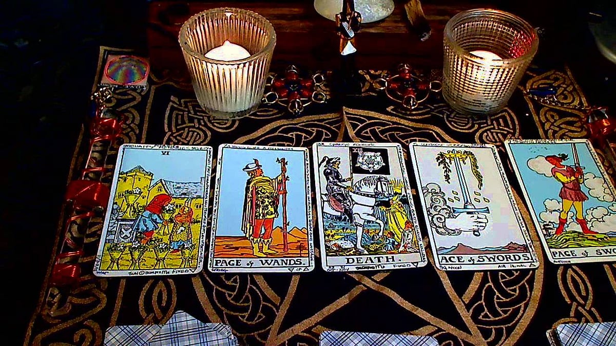 Tarot card reading is the new rage in Silicon Valley!