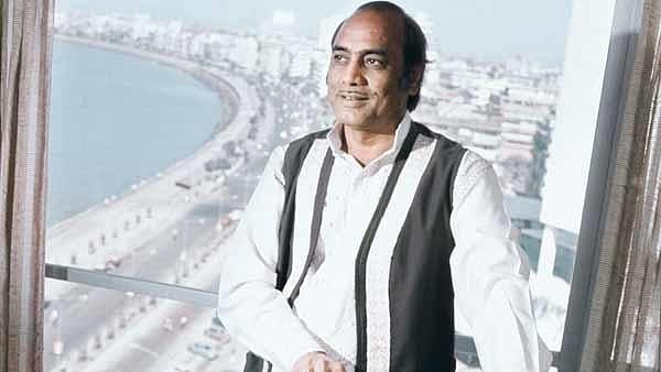 Mehdi Hassan (social media)