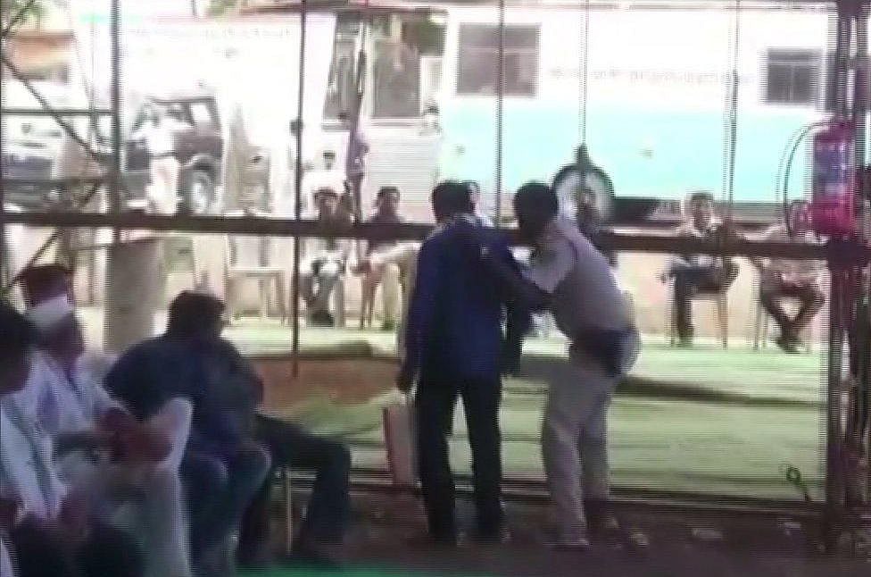 Farmer consumes poison in front of Maharastra energy minister for power connection
