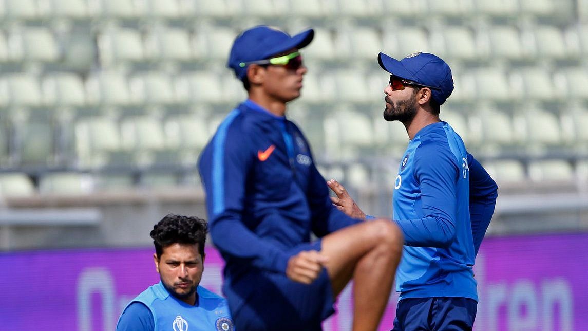 India ready to land knockout punch on England