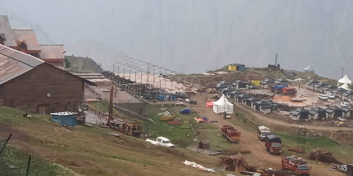 U’khand HC seeks report from state govt on South African business tycoon Gupta’s wedding at Auli 