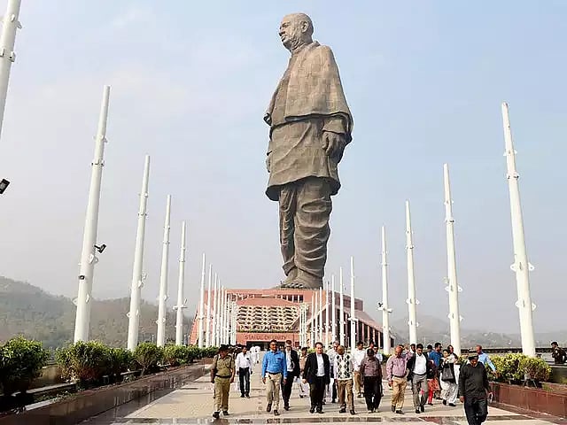 Rains create puddles in Statue of Unity viewers gallery