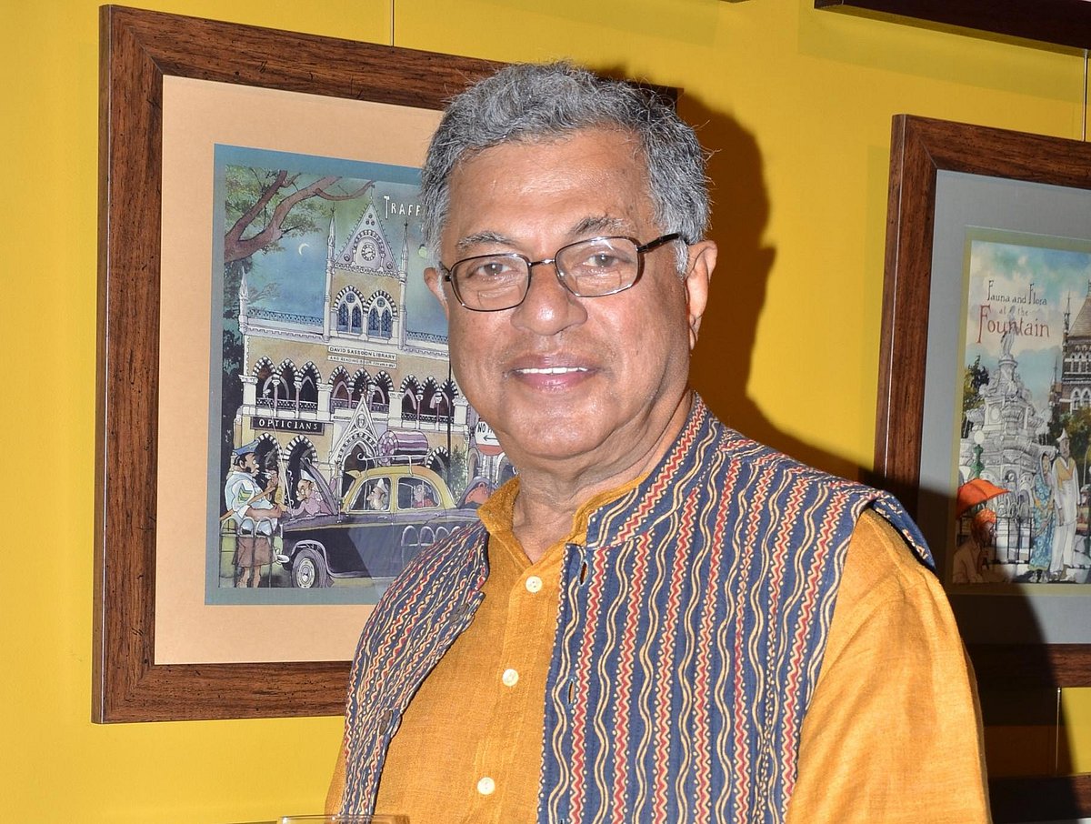 Veteran playwright-actor,  Jnanpith winner Girish Karnad passes away at 81; condolences pour in