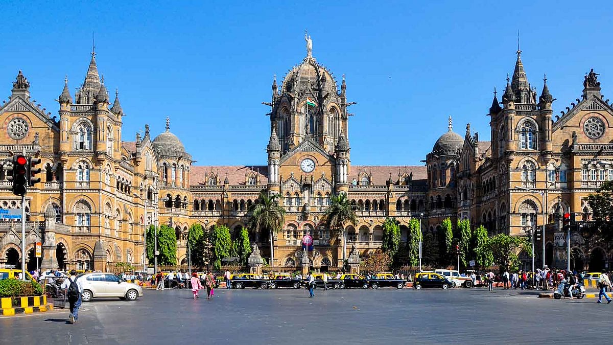 Mumbai staring at severe water crises as lakes dry up  