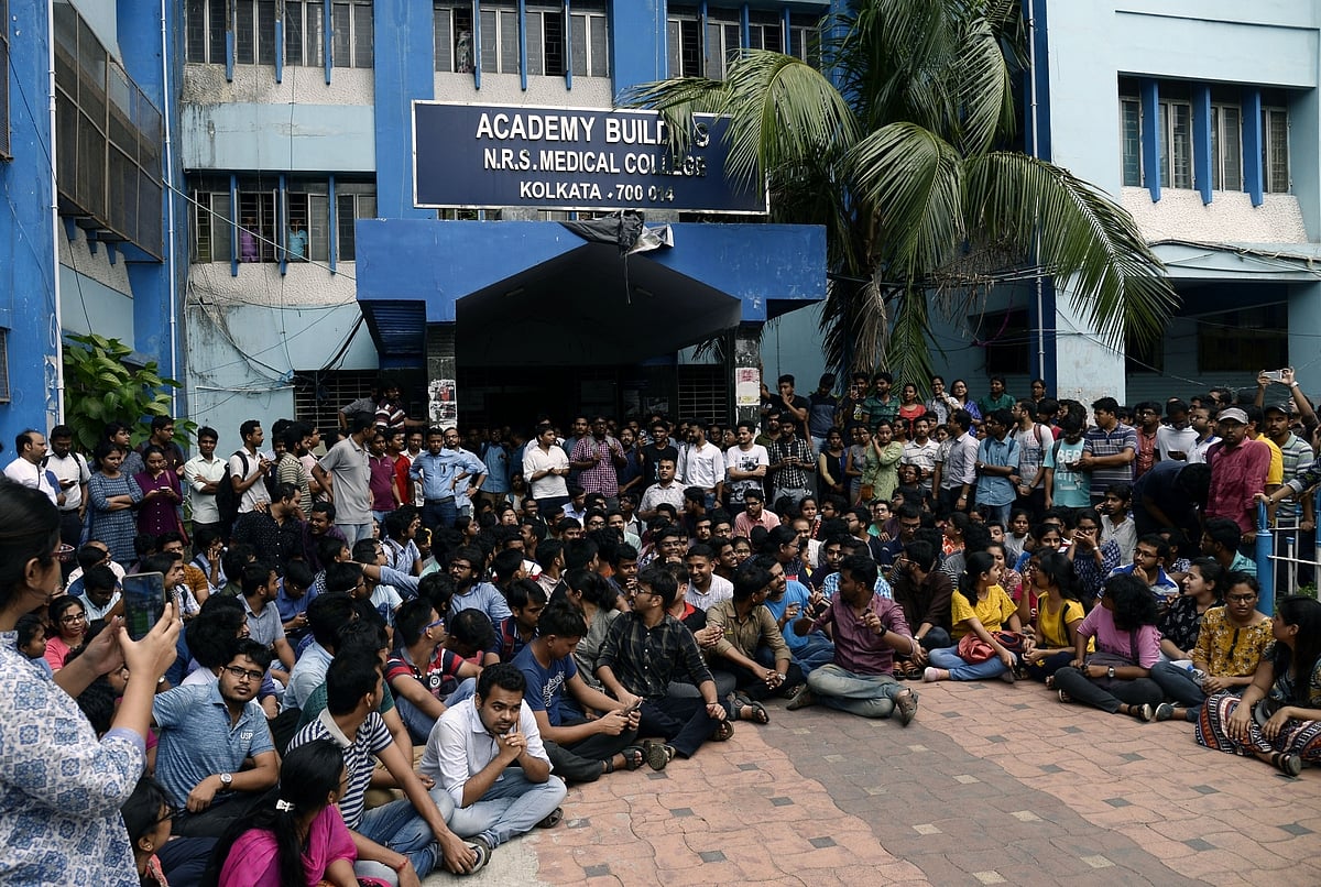 Striking doctors ready to meet Mamata - in media’s presence