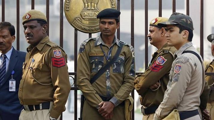 UP: SP revokes order to take ₹100 from police officials