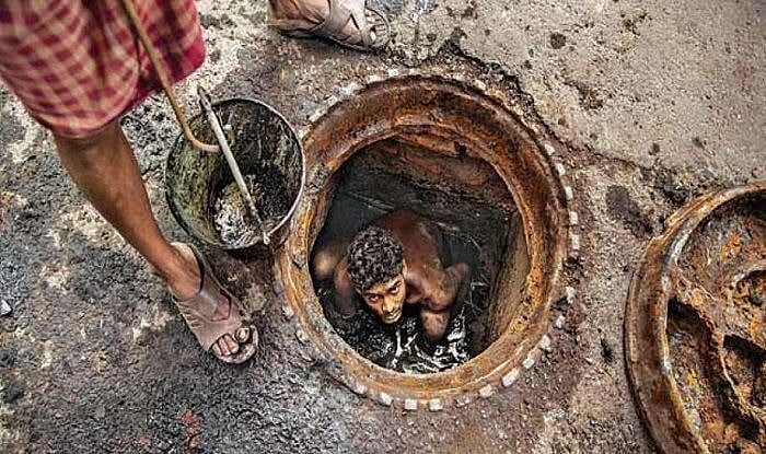 7 die while cleaning septic tank in a Gujarat hotel  
