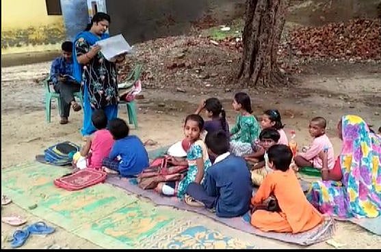 School in Yogi’s UP has no building, toilet, clean water