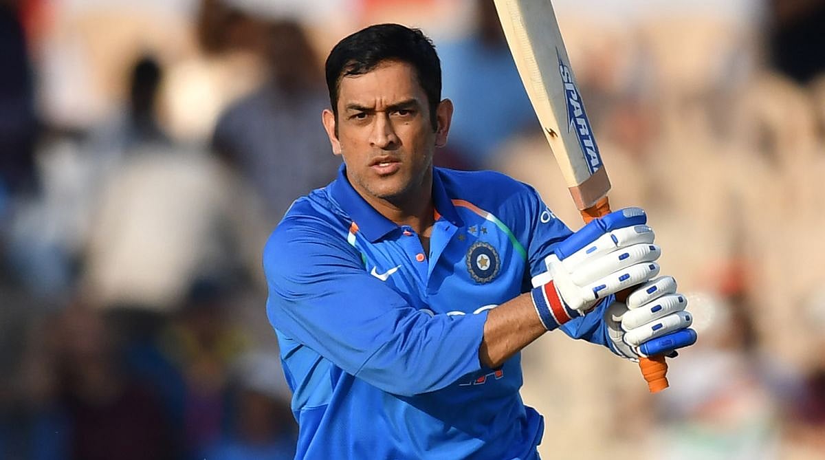  Mahendra Singh Dhoni (social media)
