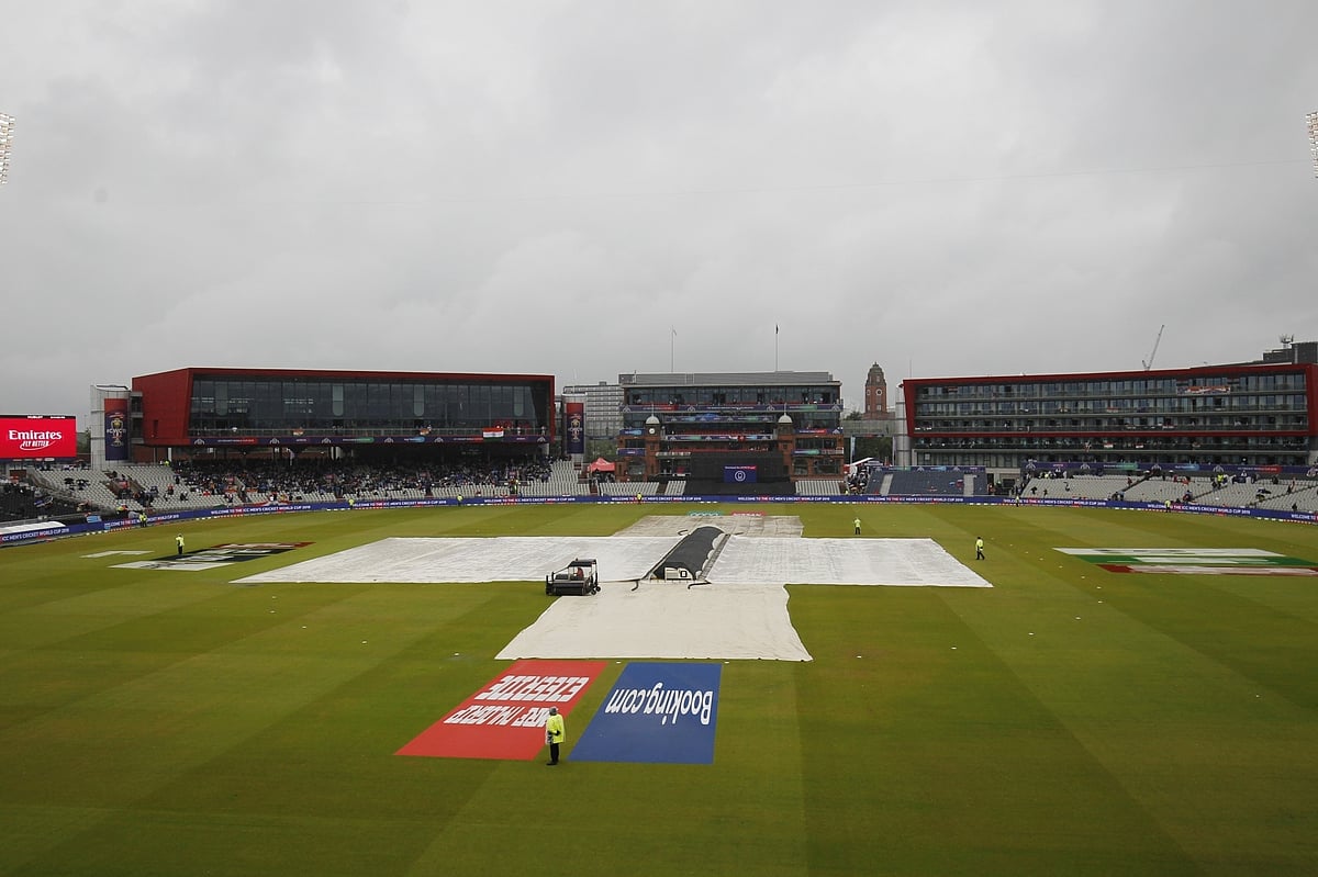 Rain stops play, NZ to resume on 211/5 on Wednesday