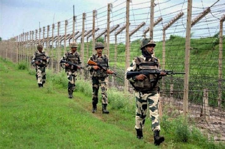 Heavy firing on LoC in Poonch district of Jammu and Kashmir