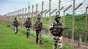 Heavy firing on LoC in Poonch district of Jammu and Kashmir