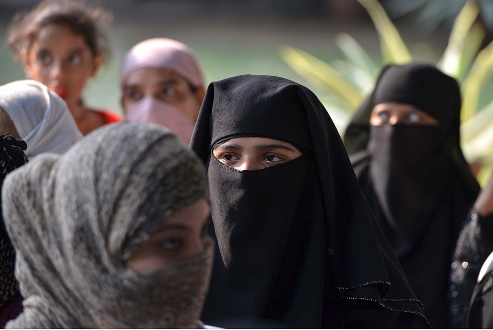 Bill to ban triple talaq passed by Lok Sabha