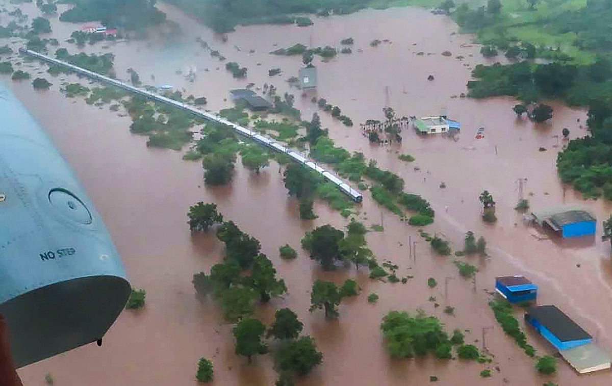 July 27 Delhi and beyond, in      pictures