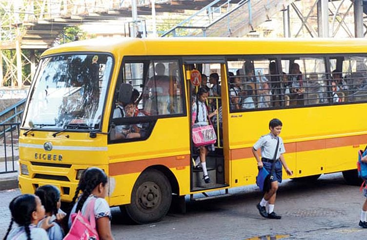 Noida police fines over 400 school buses for lack of adequate safety measures