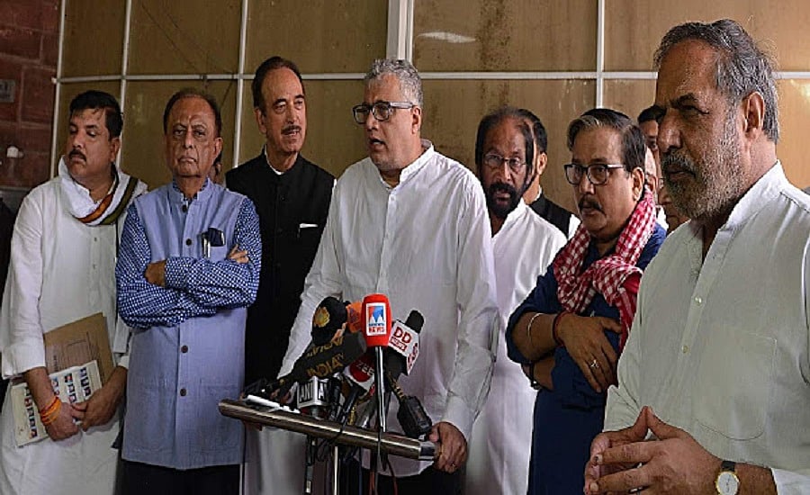 Opposition insists on sending RTI bill to Select Committee