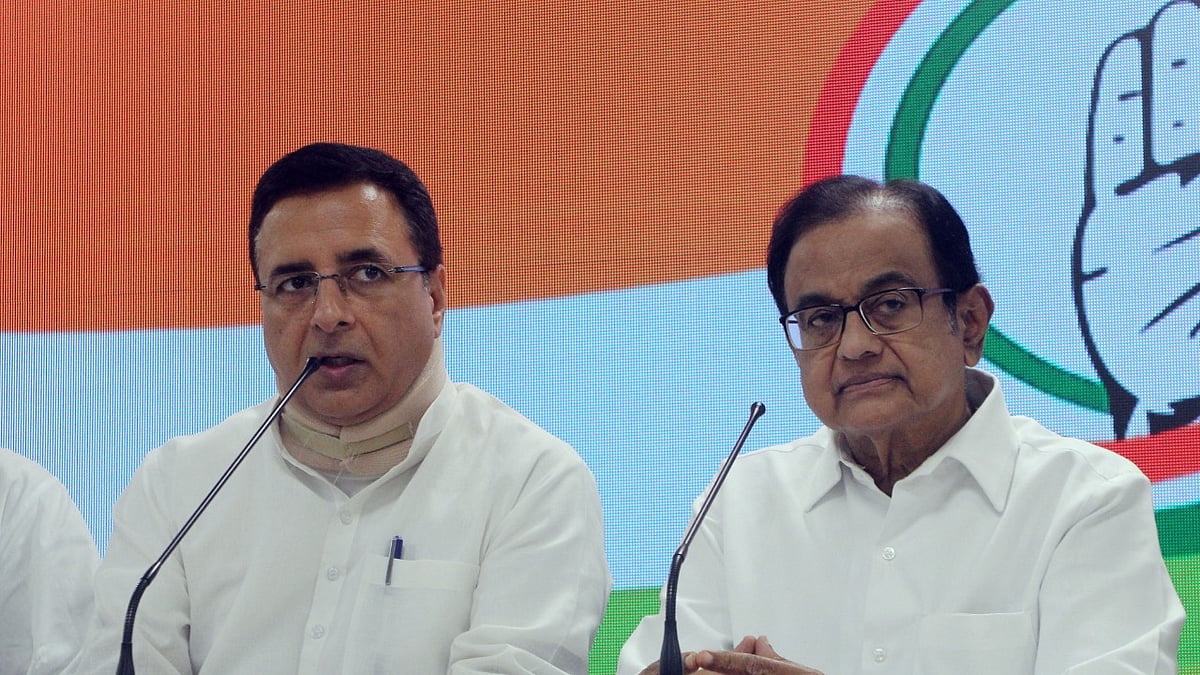 Congress leaders Randeep Singh Surjewal and P Chidambaram (Vipin)