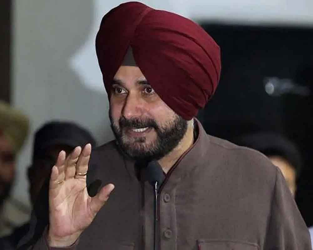Sidhu quits Punjab cabinet over differences with CM Amarinder Singh