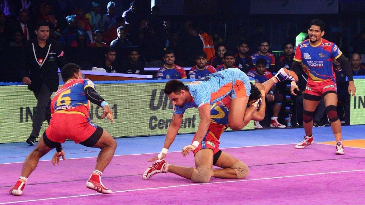 Pro Kabaddi League: UP Yoddha and Bengal Warriors battle it out their first tough clash  