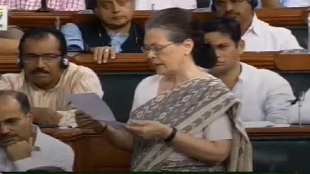  Sonia Gandhi opposes corporatisation of Rae Bareli coach factory