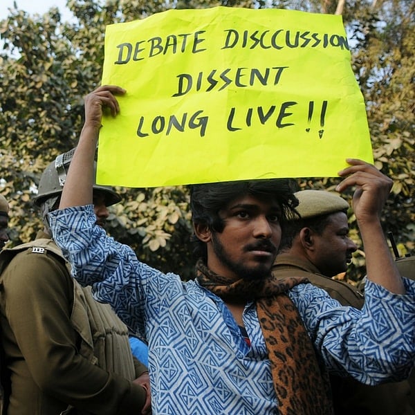 Bureaucrats condemn govt for CBI raids on human rights activists, dissenters in an open letter to Centre