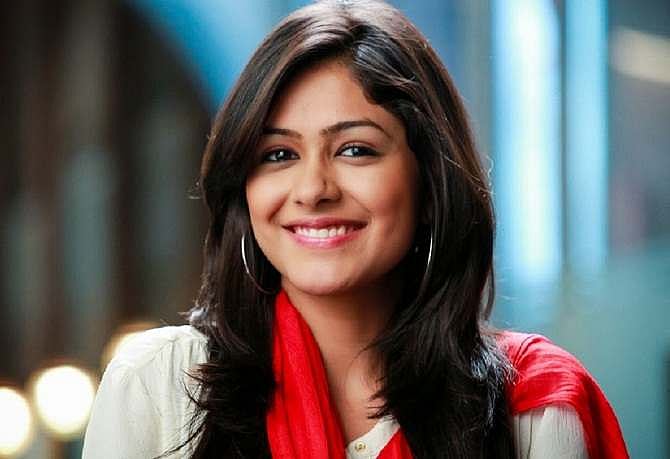 Mrunal Thakur signs her next film?