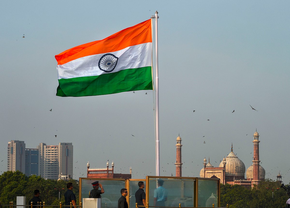 Over 4,000 invited for Red Fort Independence Day event: Defence Ministry