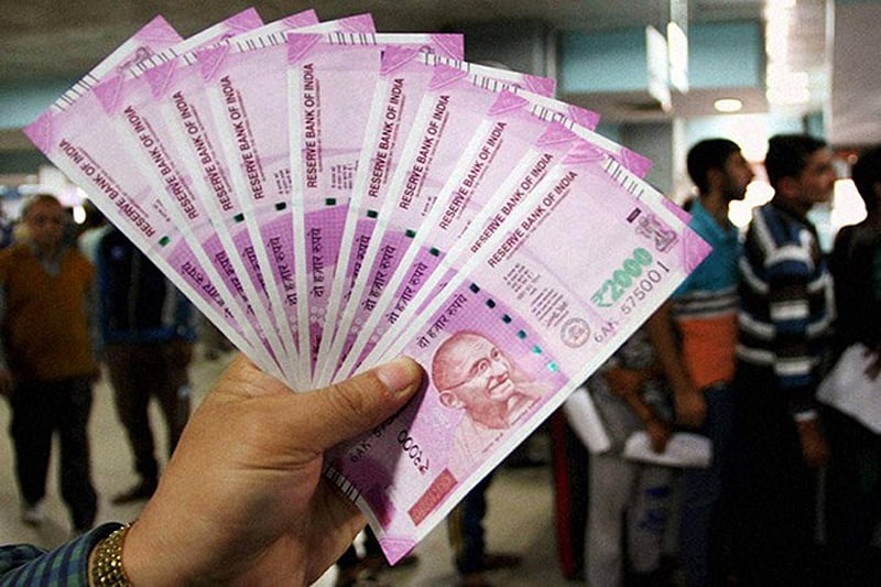 Govt clarifies on FPI surcharge, experts say benefits limited  