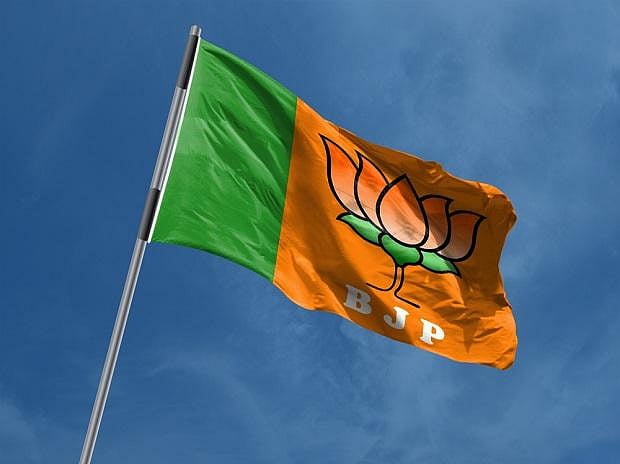 Twitterati is tired of BJP Jumlas, #BJPHataoJharkhandBachao trends      