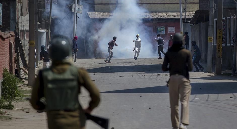 Over 250 activists condemn abrogation of Article 370, accuse Modi govt of using “majoritarian populism”