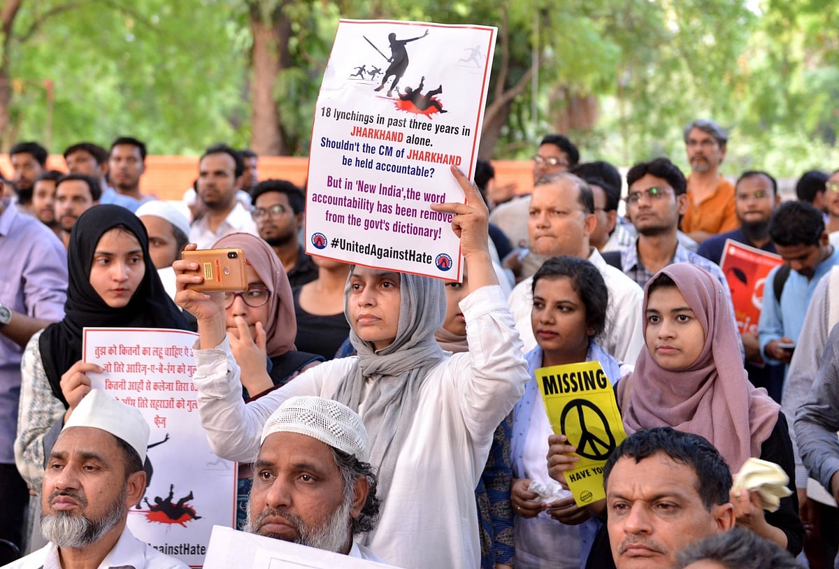 Mob lynching: Slap NSA against rumour mongers, UP DGP tells SPs