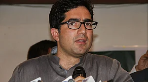 Shah Faesal rejoins govt service, says life has given him another chance
