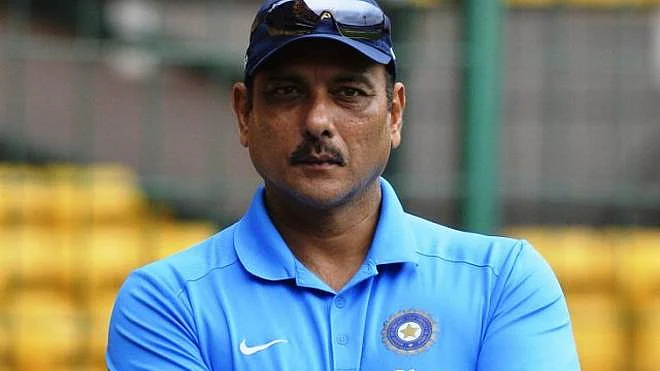 Battle over, Shastri and Hesson exchange pleasantries