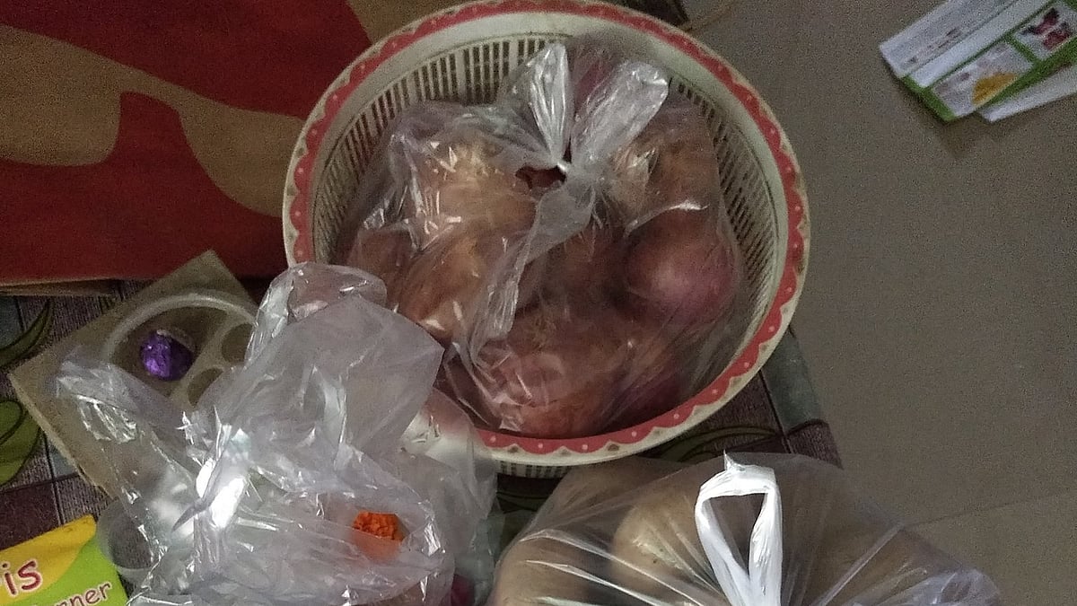  Officers ignore Yogi’s orders; UP Govt issues fourth order in one year to ban polythene