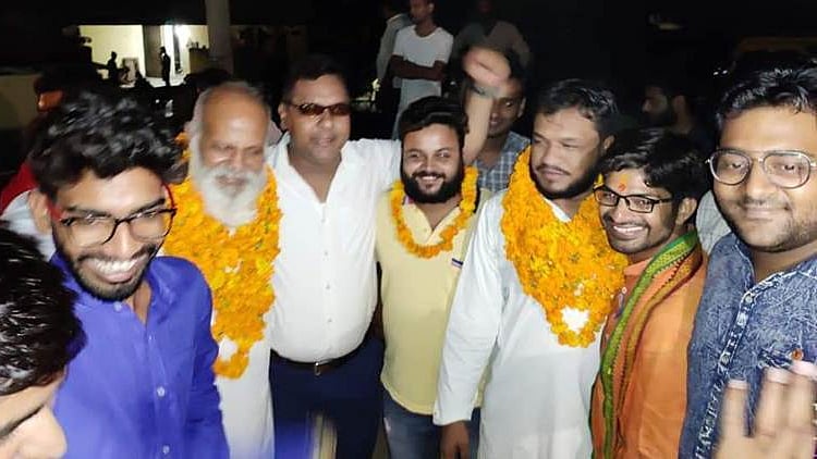 ‘No big deal’, says Yogi govt on grand welcome of 7 accused in Bulandshahr violence out on bail