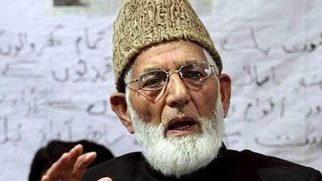 Separatist leader Geelani asks J&K people to resist against Centre