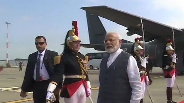 PM Modi arrives in Biarritz to attend the G-7 Summit.