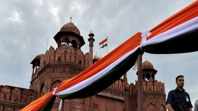 Country facing grave challenges as key institutions no longer free: Ashok Gehlot